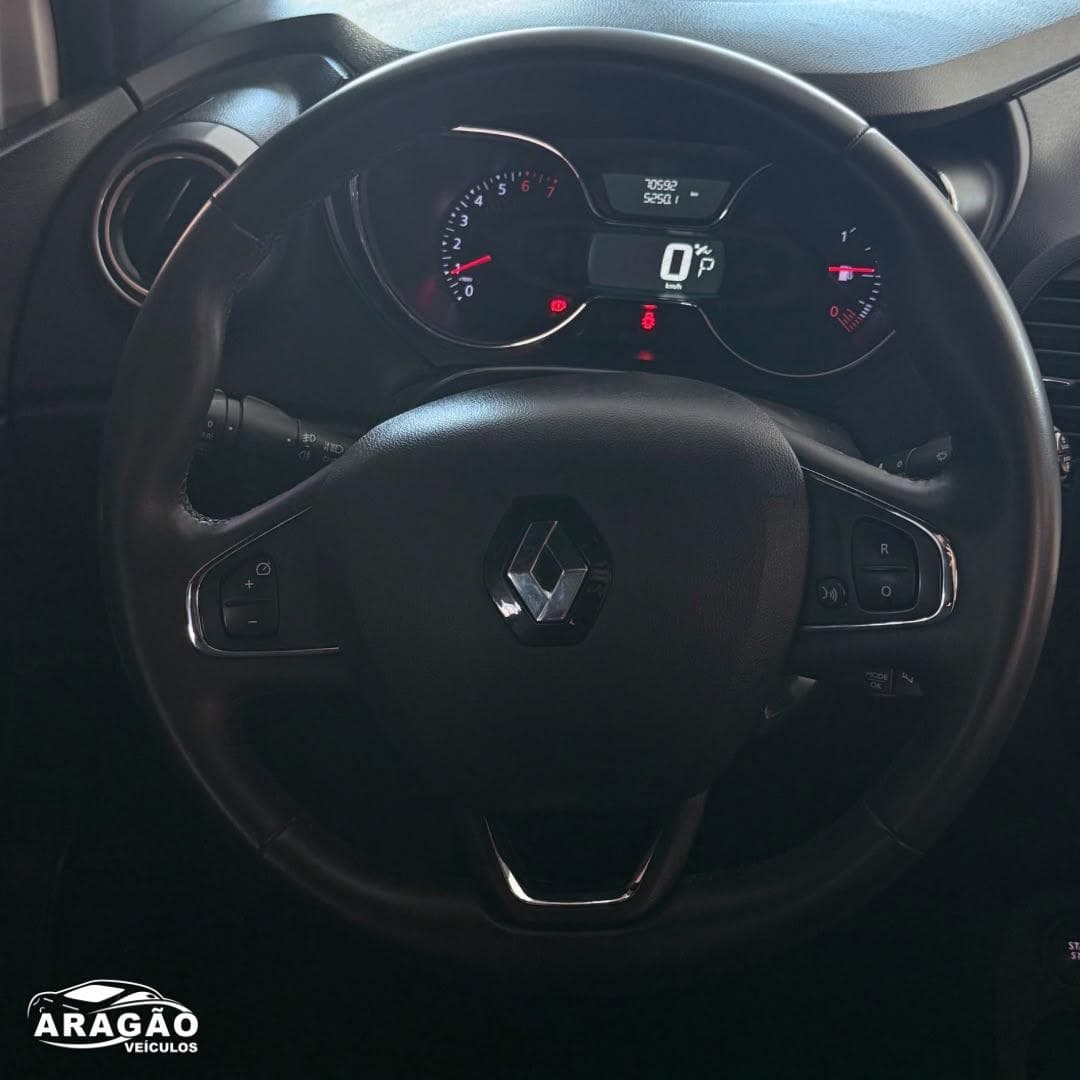 Renault Captur Bose 1.6 2021 - foto 4