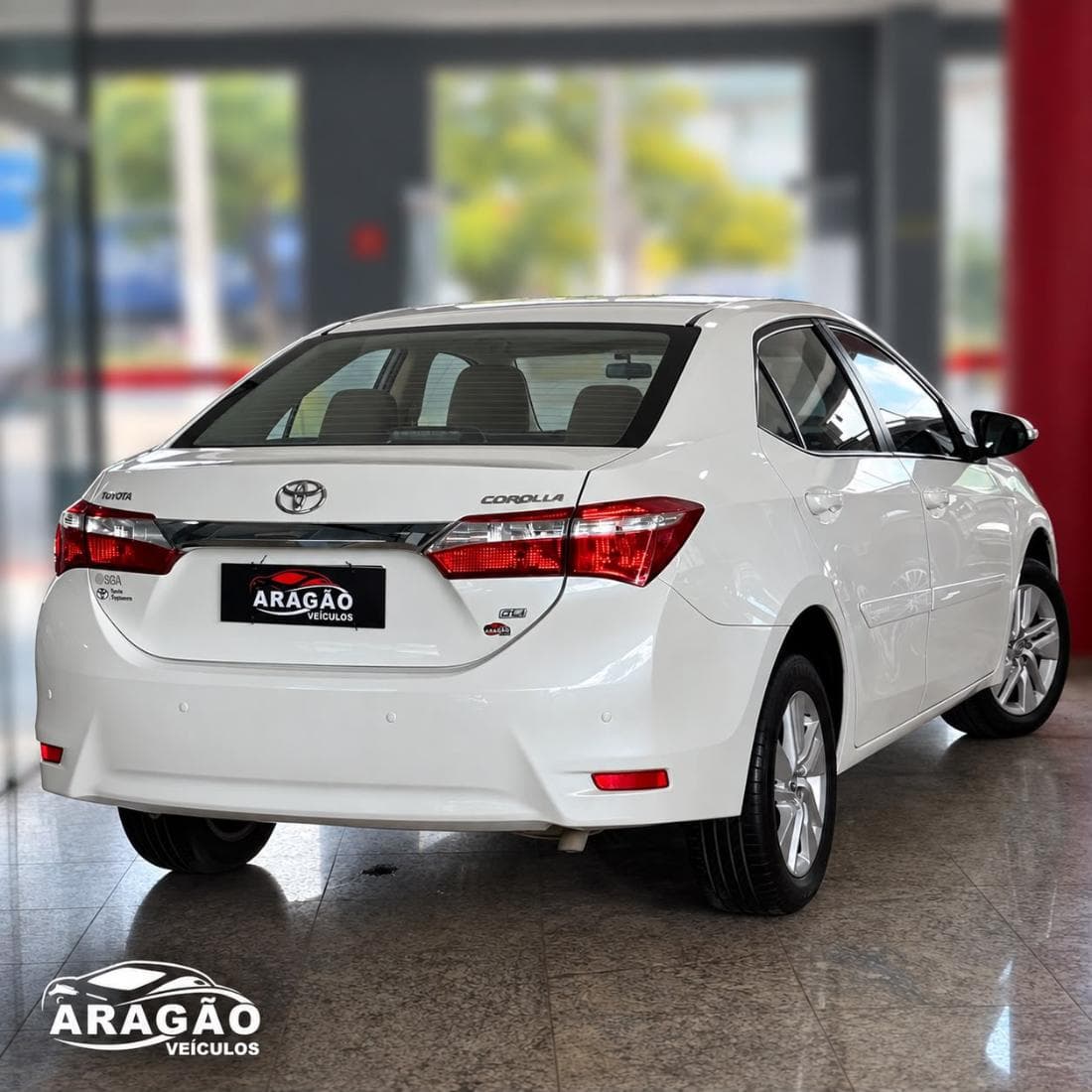 Toyota Corolla GLi 1.8 2017 - foto 2