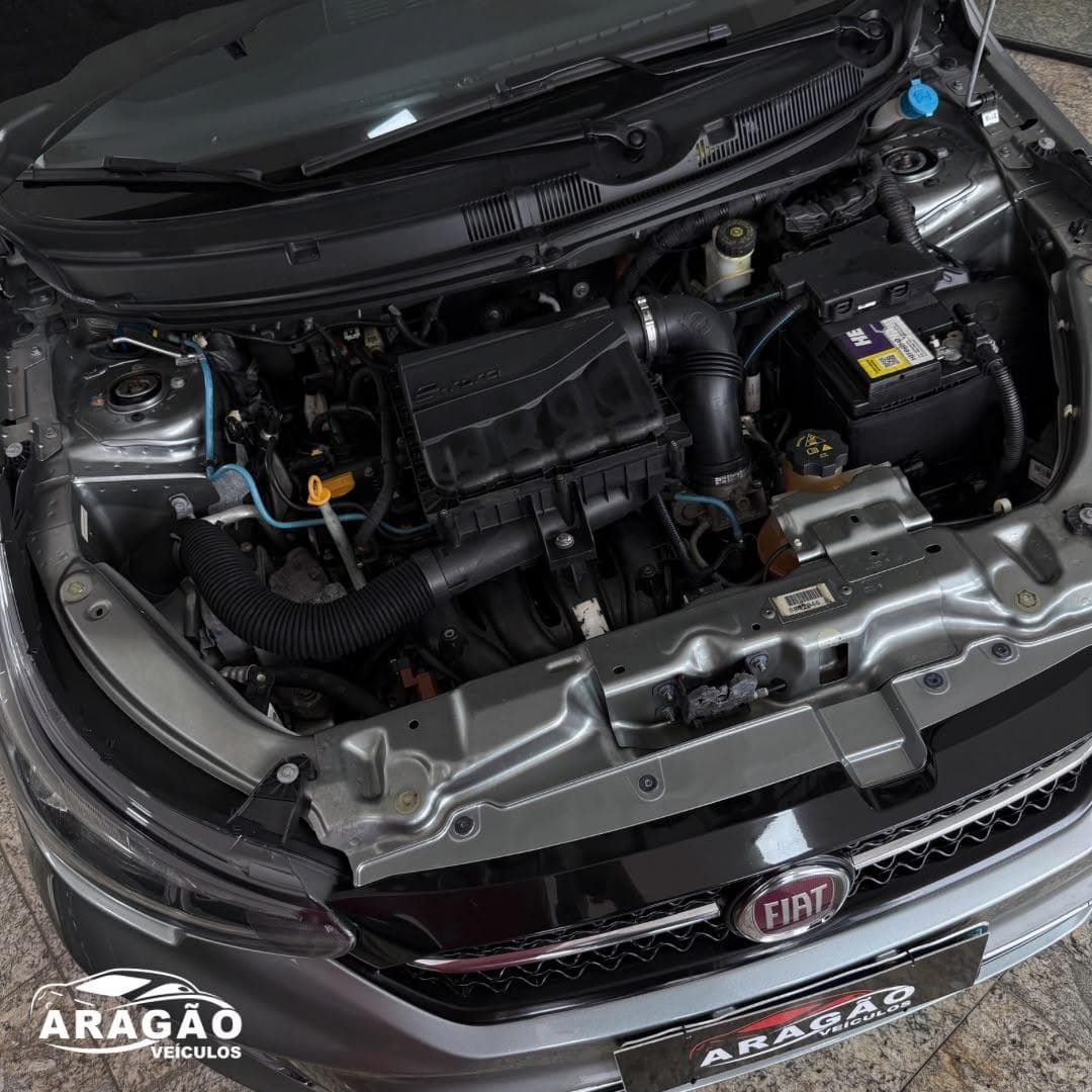 Fiat Cronos Drive 1.8 2019 - foto 4