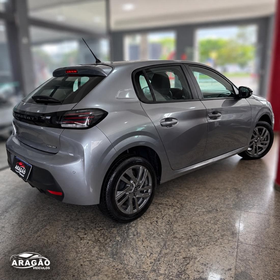 Peugeot 208 Allure T200 Turbo 2025 - foto 2
