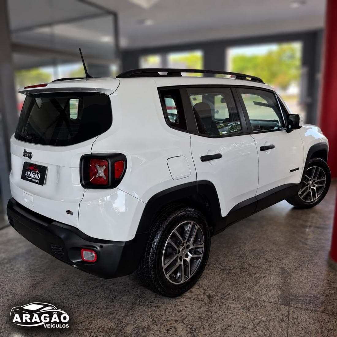 Jeep Renegade 1.8 2021 - foto 4